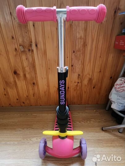 Детский самокат Sundays