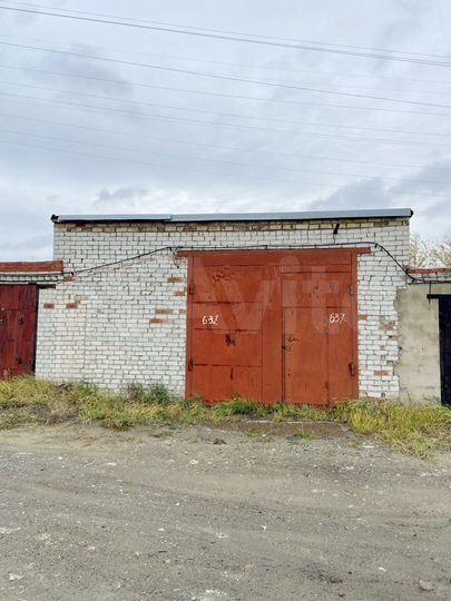 Гараж, > 30 м²