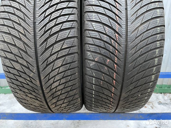 Michelin Pilot Alpin PA5 235/50 R18