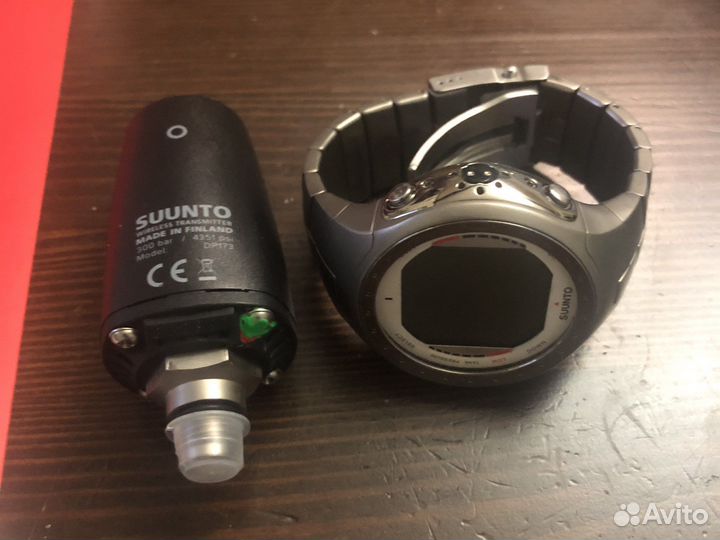 Компьютер для дайвинга suunto