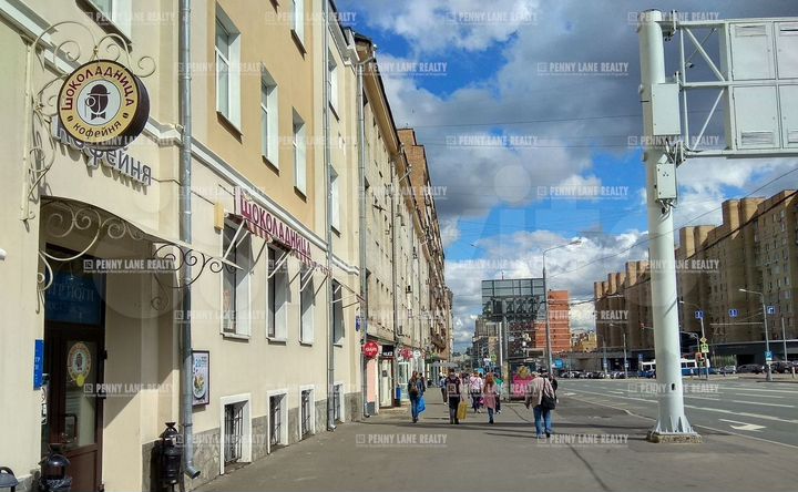 Сдам торговое помещение, 271 м²