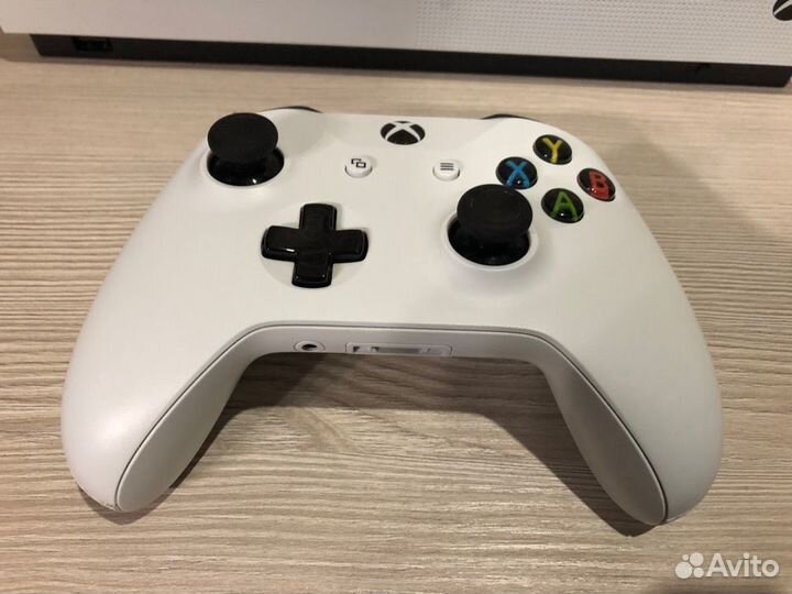 X-Box One S 500gb + Fifa 18, Trade-In