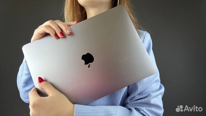 MacBook Pro 2020 16/512