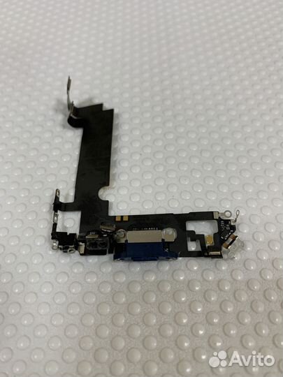 На запчасти iPhone 12 mini