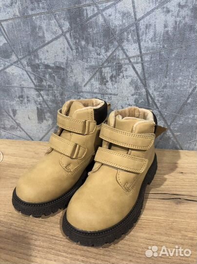 Ботинки демисезонные для мальчика29/30