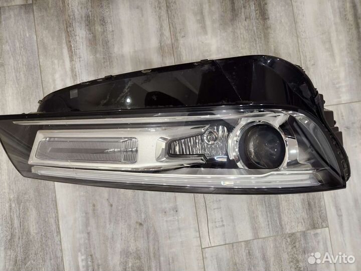 Фара передняя audi q5 fy