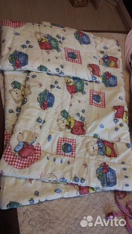 Продается набор в кроватку
