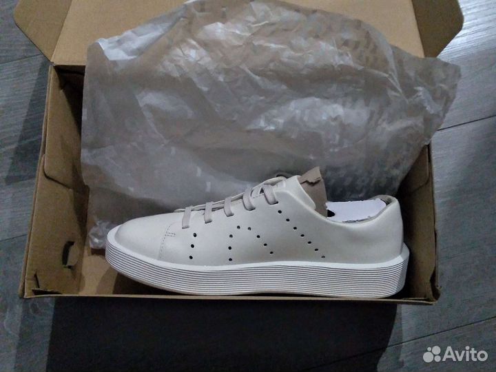 Кроссовки Camper