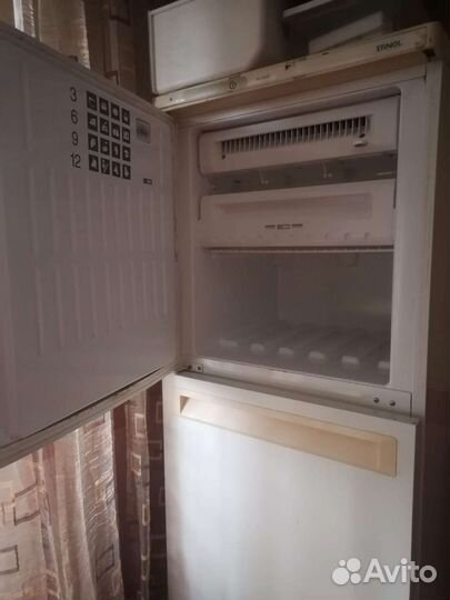 Холодильник Stinol - 110 No Frost