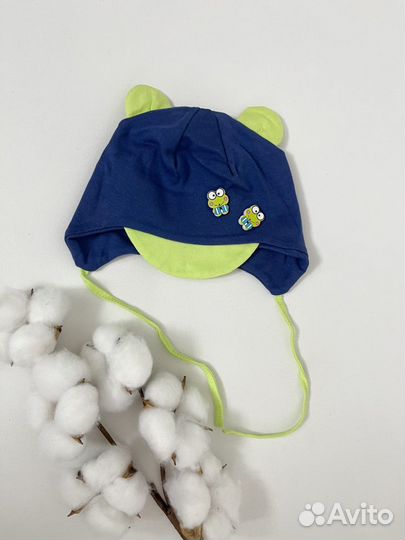 Новая трикотажная шапка для мальчика 3-6 мес