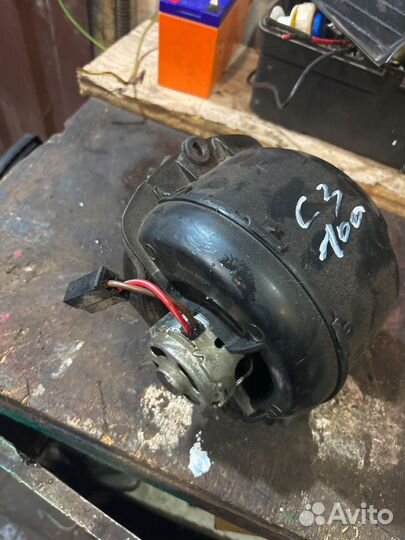 Моторчик печки ауди 100 c3