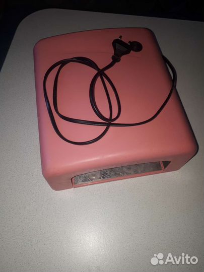 Лампа для наращивания ногтей