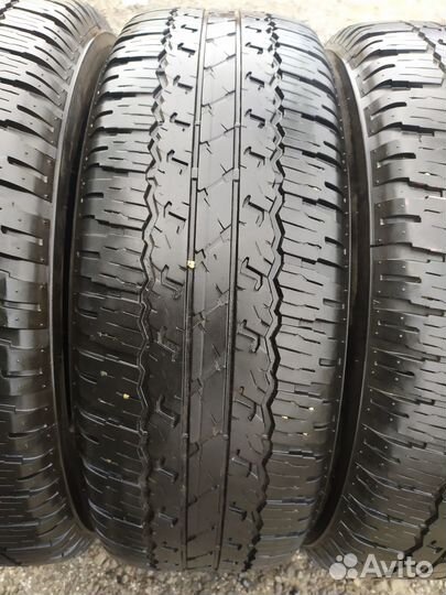 Bridgestone Dueler A/T 693 III 265/65 R17 112S