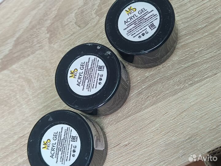 Гель лак для ногтей