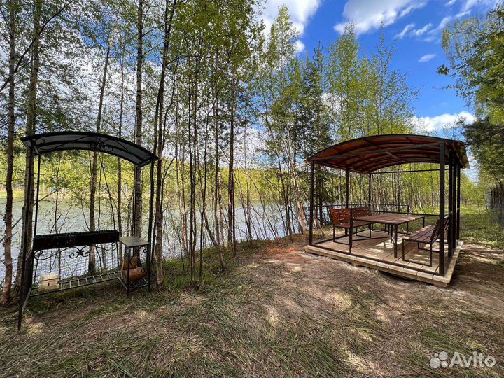 Аренда беседки у озера в Москве