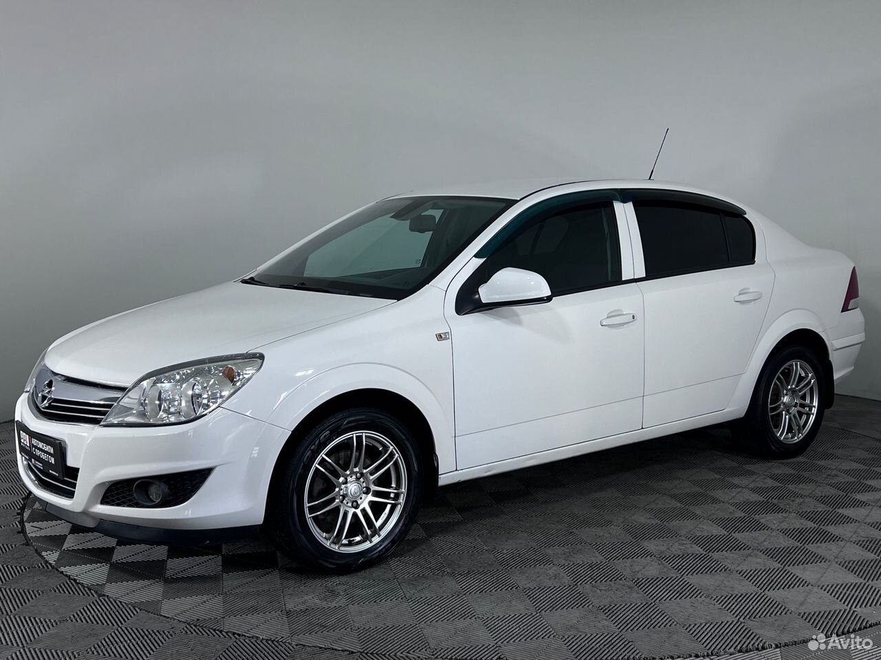 Opel Astra 1.6 MT, 2010, 262 123 км