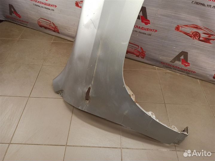 Крыло переднее правое Lexus Lx -Series 2007-Н.в
