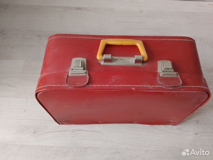 Швейная машина чайка 132м