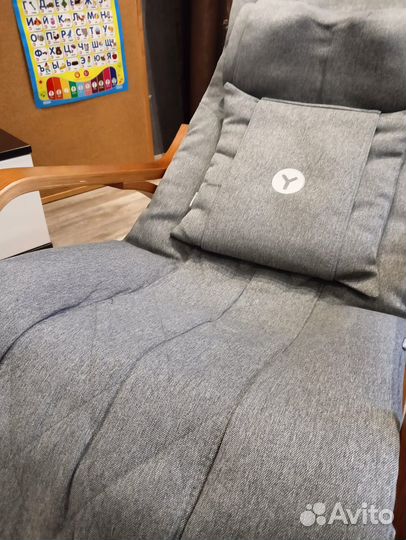 Кресло качалка с массажем