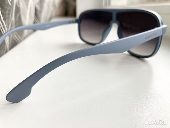 Очки Carrera спортивные зеркальные