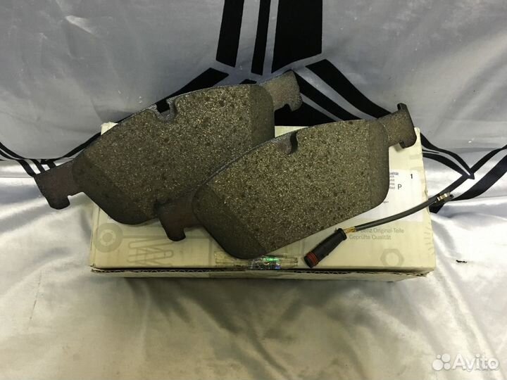 Колодки тормозные передние Mercedes GLE 292