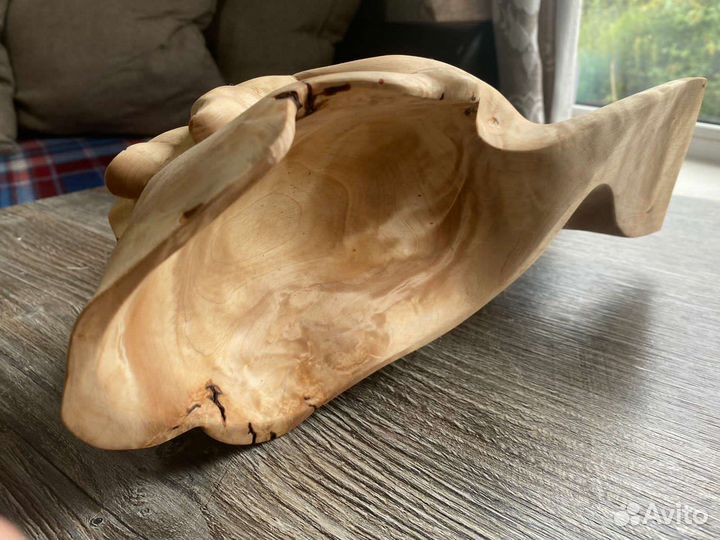 Резные изделия из дерева