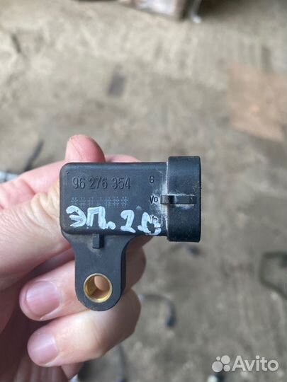 Датчик абсолютного давления Chevrolet Epica седан