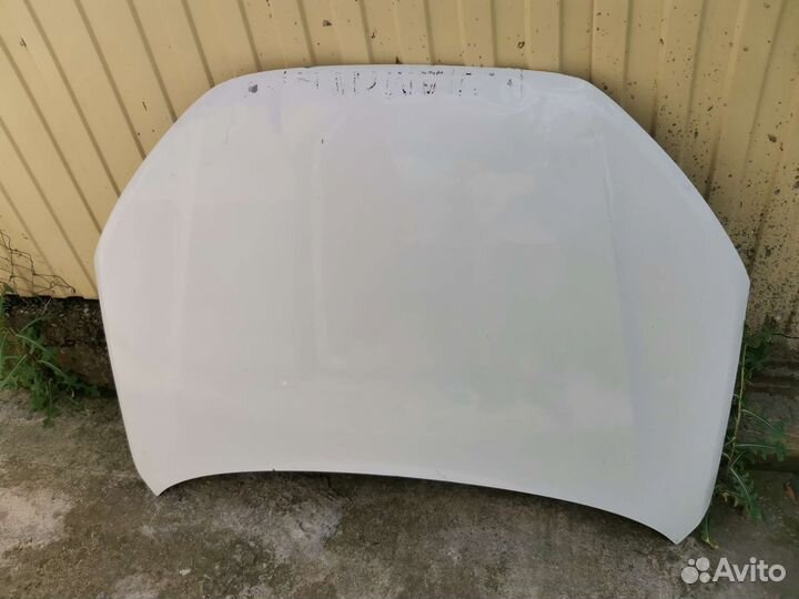 Капот на гранту fl