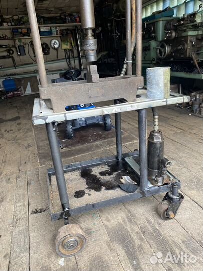 Пресс гидравлический