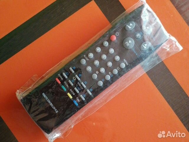 Пульт для телевизора, dvd, м. центра