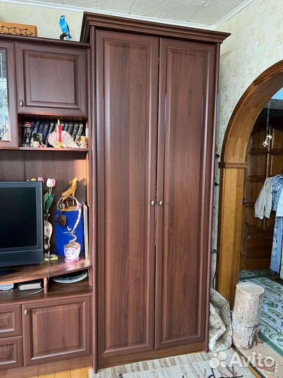 Стенка в гостиную