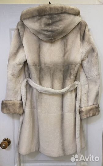Шуба мутоновая 44 46 с капюшоном и норкой