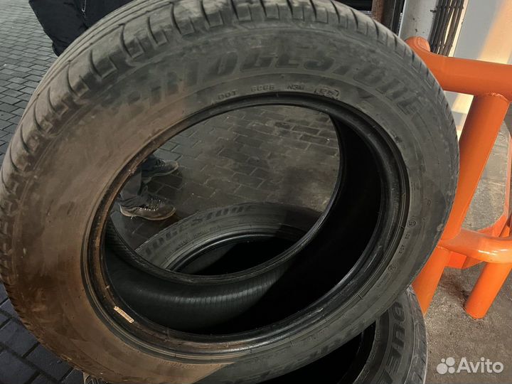 Bridgestone Dueler H/P Sport 235/55 R17
