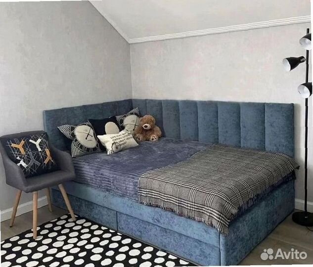 Кровать детская мягкая