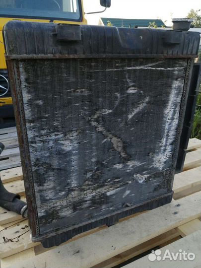 Радиатор с кожухом Мерседес Т-1