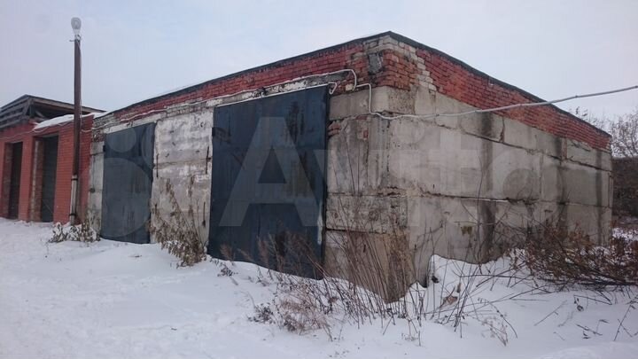 Гараж, > 30 м²