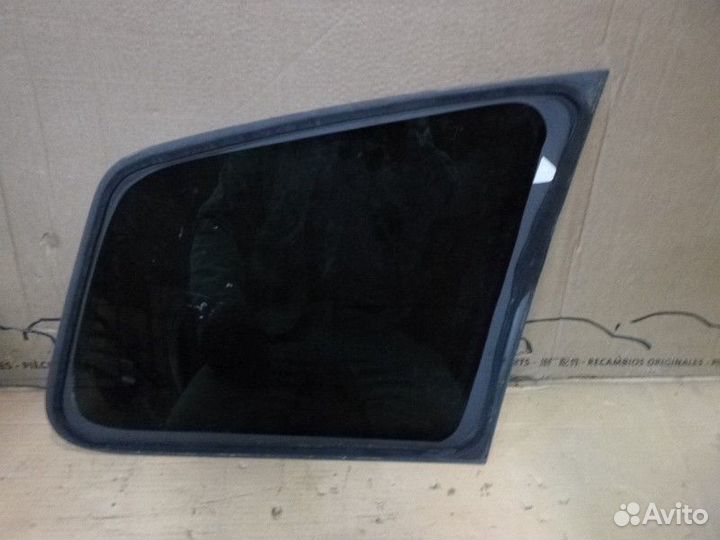 Стекло кузовное глухое левое ford C-MAX C-MAX 2003