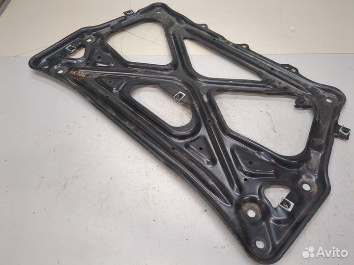 Кронштейн подрамника Audi A6 (C7), 2018