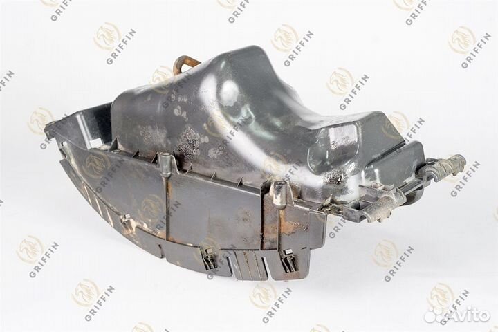 Корпус фары правый (Б/У) Scania