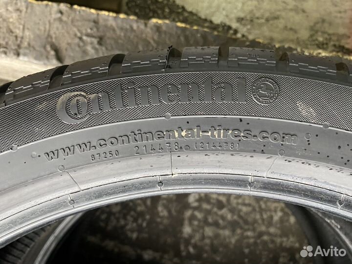 Continental ContiWinterContact TS 830 P 245/40 R20 99V