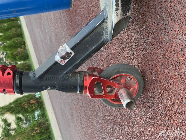 Трюковой самокат