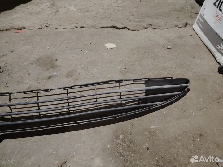 Решетка в бампер Peugeot 206