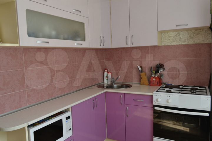 2-к. квартира, 42 м², 1/5 эт.