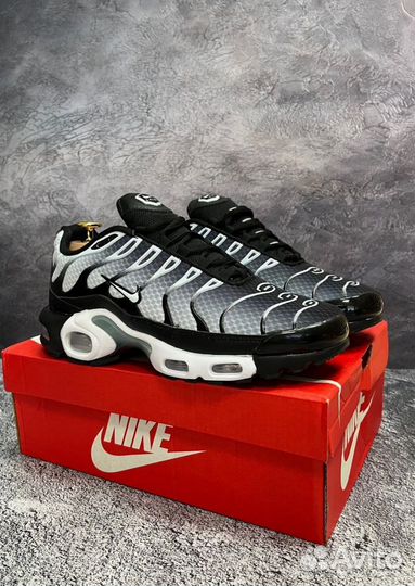 Кроссвоки Nike Air Max Tn Plus