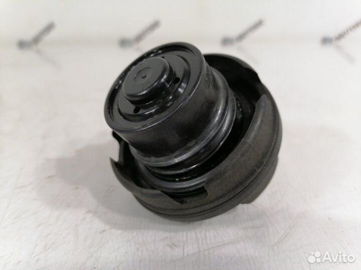 Крышка бензобака Audi A4 8EC ALT 2004