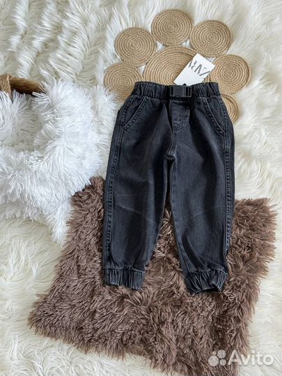 Джинсы zara jogger