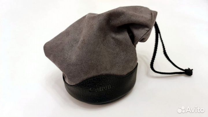 Canon 77D 18-55mm + Canon EF 20mm f/2.8 USM