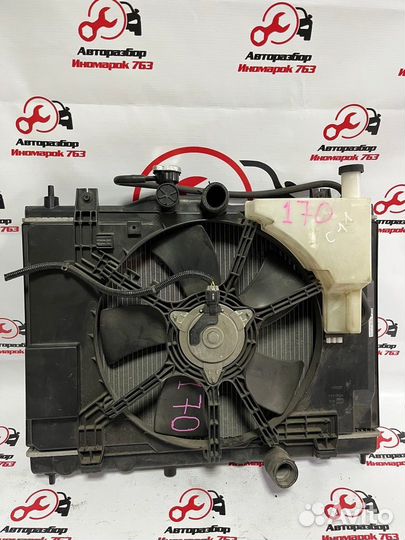 Радиатор на(для) Nissan Tiida С11 2004-2013