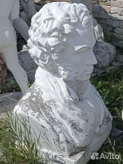 Литературные памятники СССР