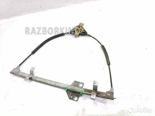 Стеклоподъемник механический передний левый